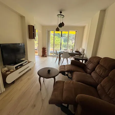 Apartamento F4 80m2 Fabron, Parking *